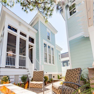 সাদা দরজা ট্রিম